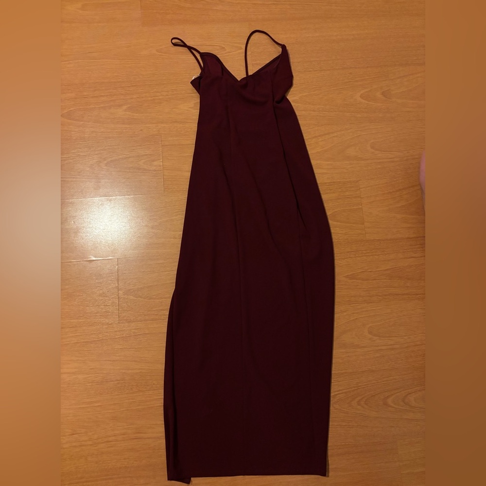 Lulu's Burgundy Strapless Dress